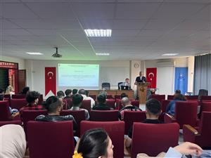 Doç. Dr. Igor Bercu fakültemizde Osmanlı-Moldova İlişkilerini Anlattı