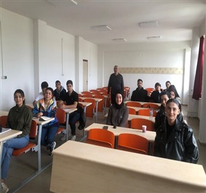 Tarih Bölümünde 2026-2027 Eğitim-Öğretim Yılı Oryantasyon ve Danışmanlık Toplantıları Gerçekleştirildi