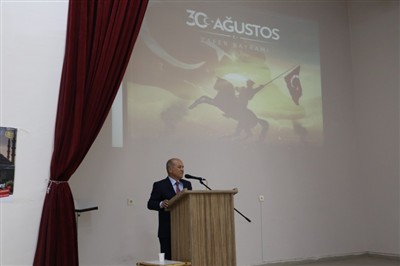 Tarih Bölümümüzden Toplumsal Katkı Faaliyeti: 30 Ağustos Zafer Bayramı Konferansı